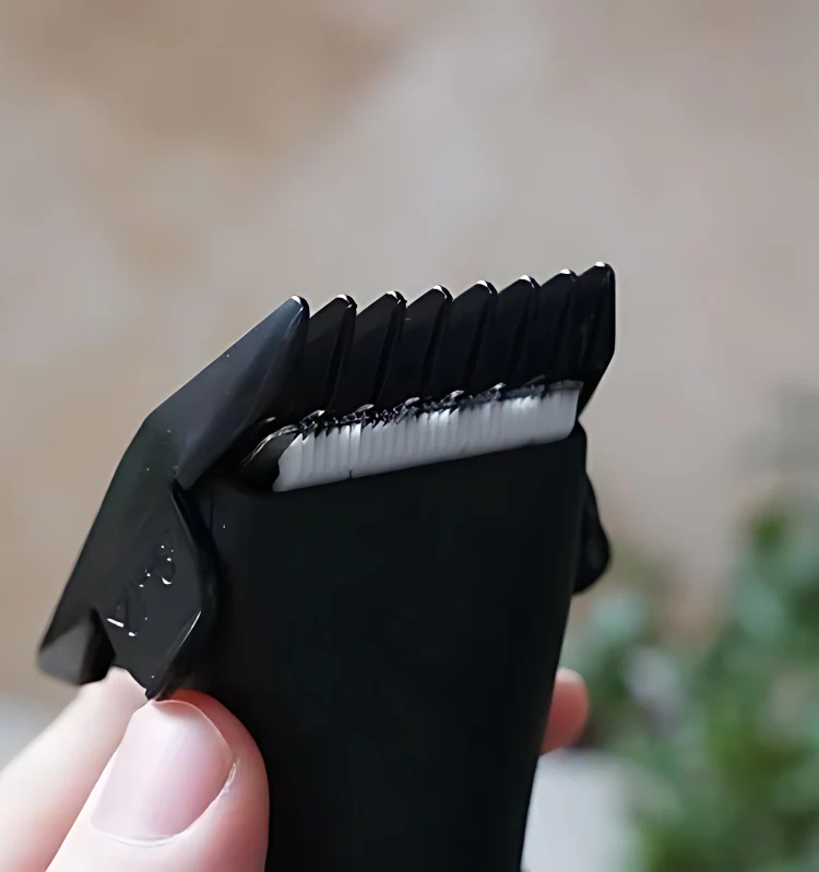 BoxHero 360° Grooming Trimmer - Stay Fresh, Clean & Confident - Image 6